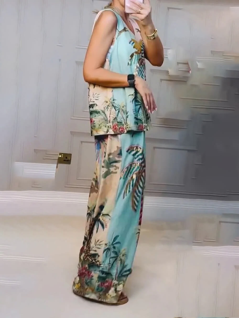 Unique Palm Tree Print Loose Tank Top
